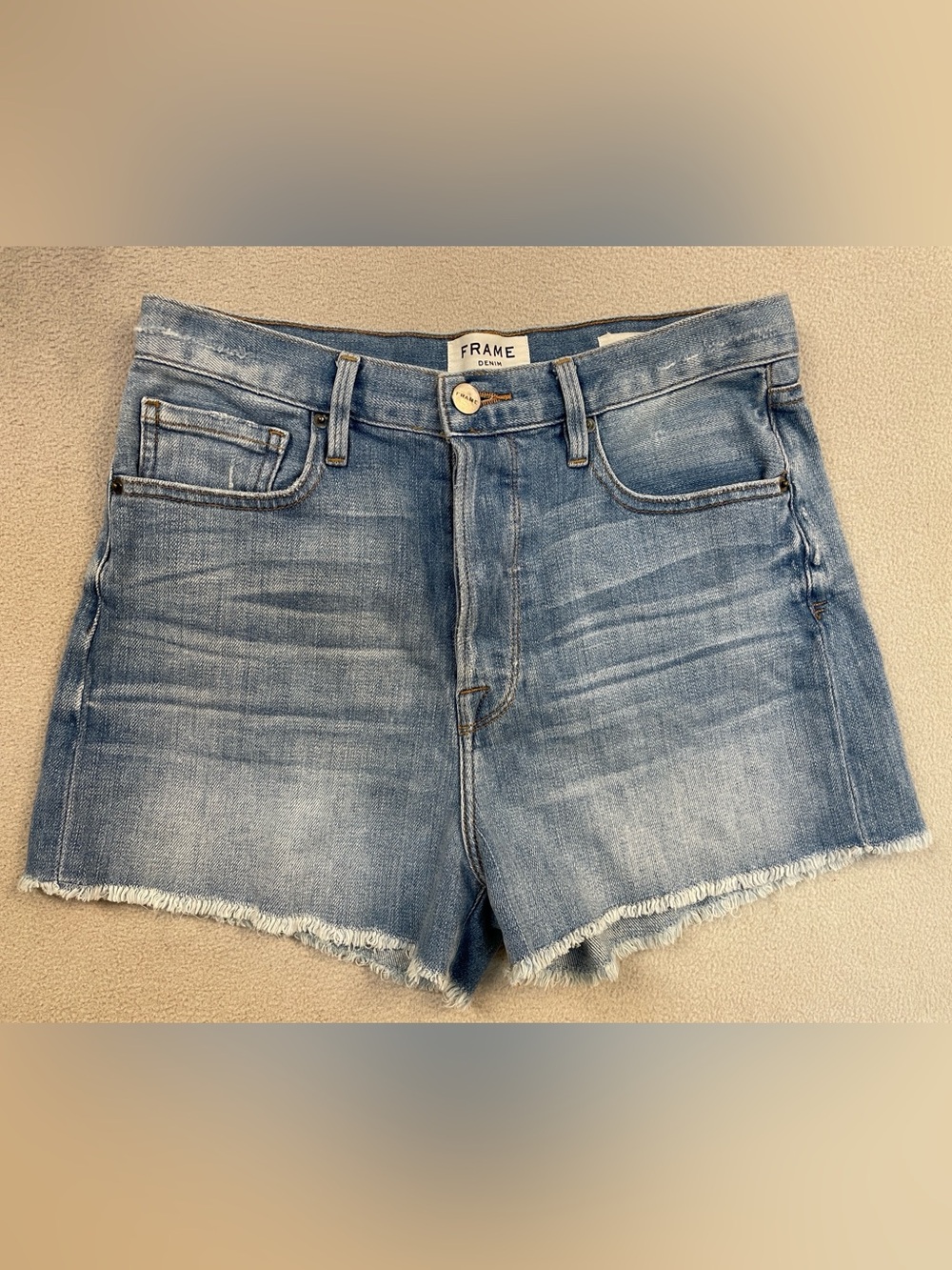 FRAME Denim Button-Fly “Le Original” shorts sz 28